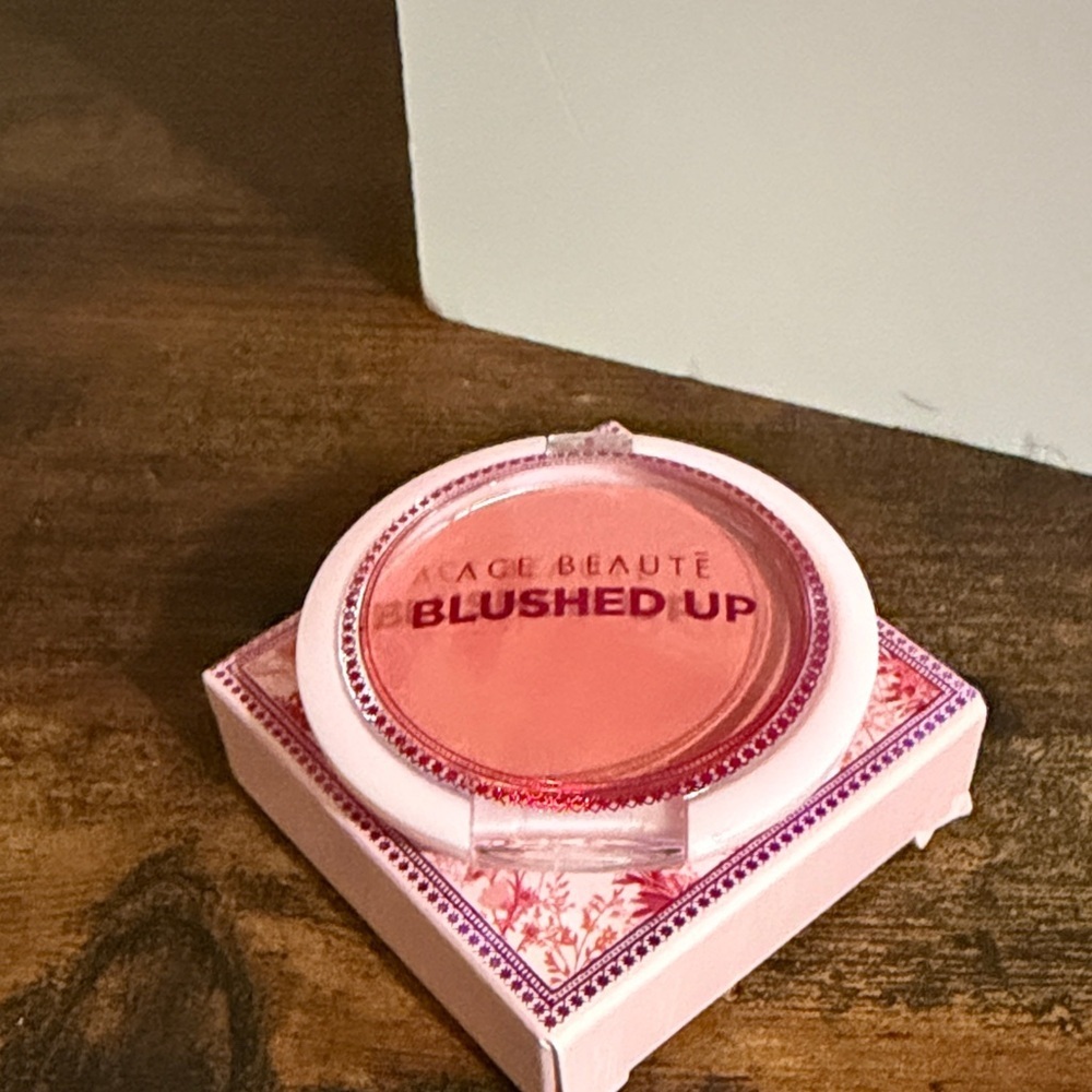 3/$15 🌸 Ace Beaute Blushed Up Blush - Coral
